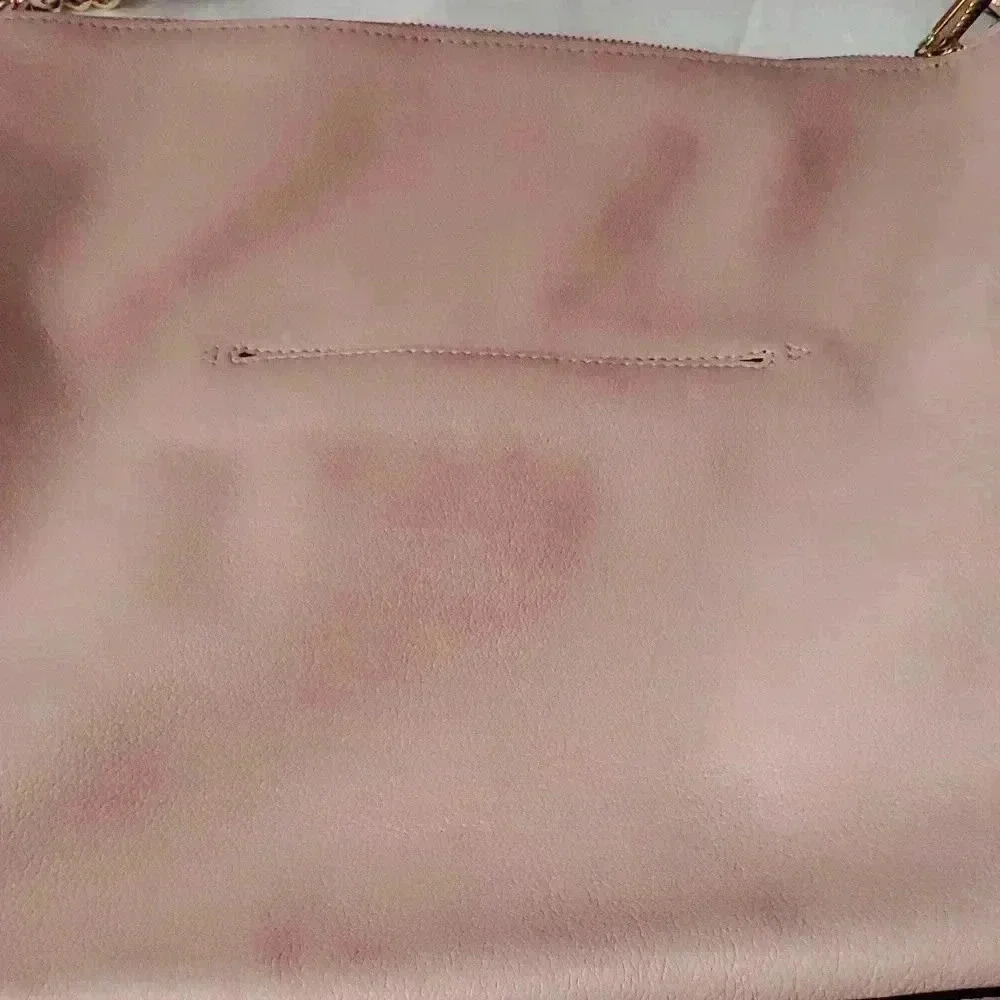 Victoria Secrets pink purse - Picture 7 of 13
